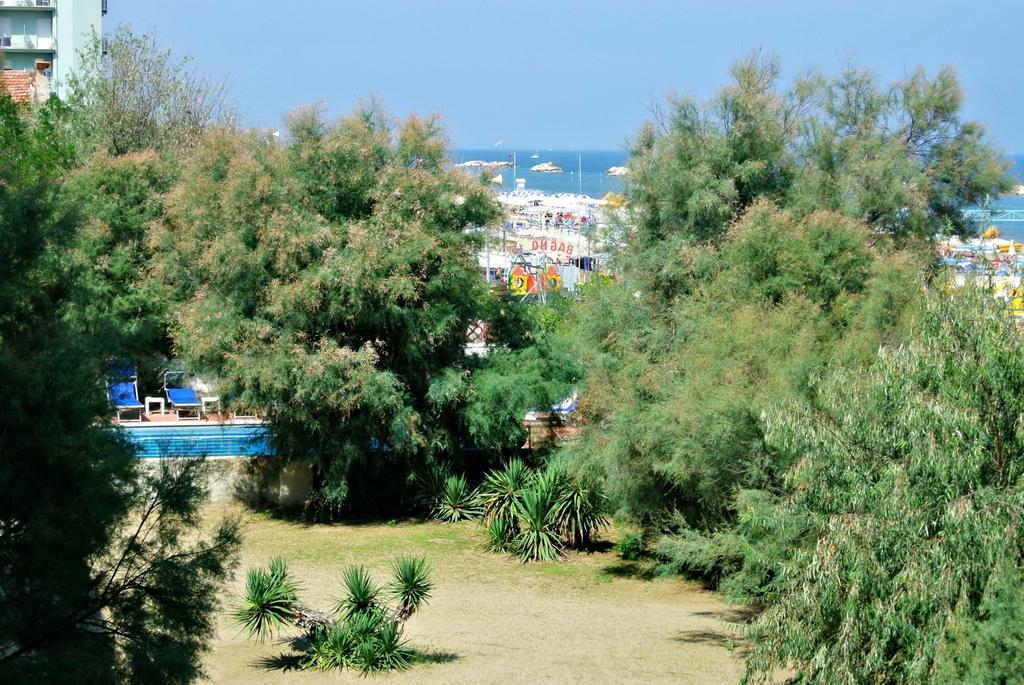 Hotel Villa Furia Bellaria-Igea Marina Exterior photo